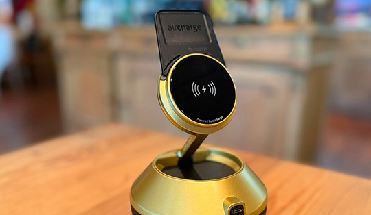 Wireless Charging Cafes