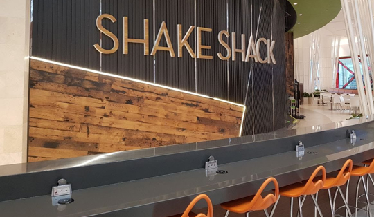 wireless charging in shake shack